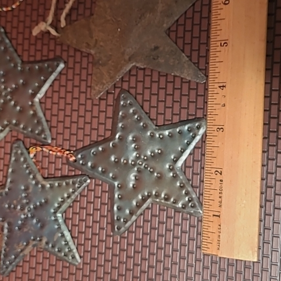 Folk Art Style Metal Punched Stars Christmas Ornaments - Picture 8 of 12